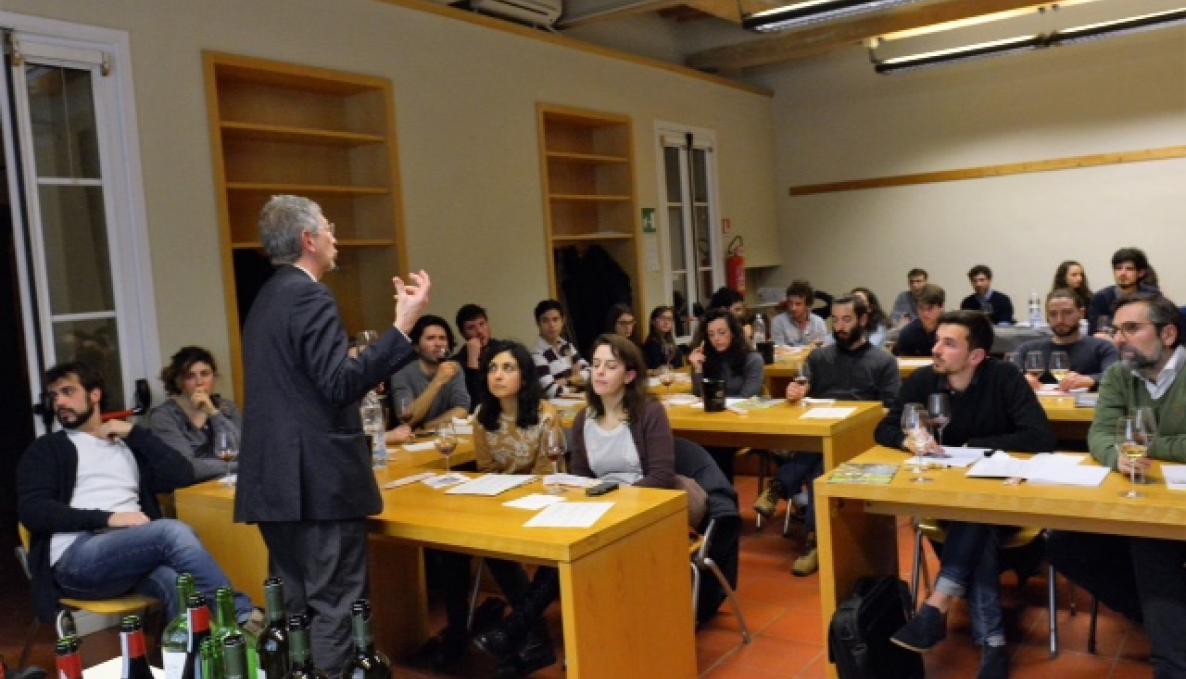 Image for seminario_di_degustazione_alla_scuola_superiore_santanna.jpg
